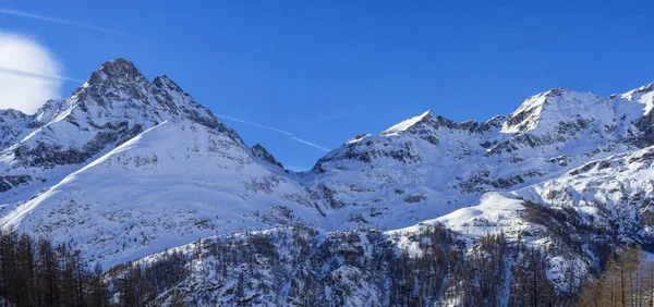 Paisagem Nevada Nos Alpes Italianos — Fotografia de Stock