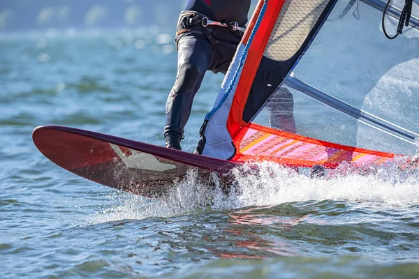 Windsurfer Detail Und Nahaufnahme — Stockfoto