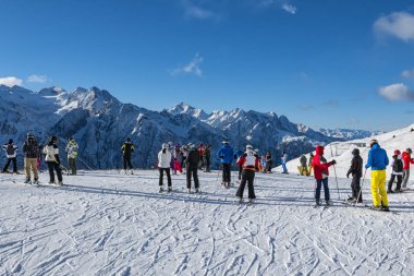 Passo del Tonale (İtalya) kayak merkezi