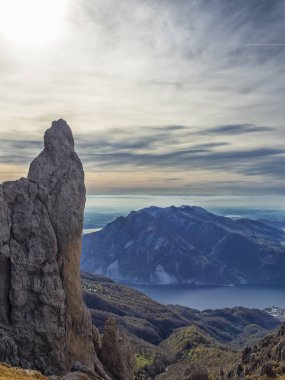 Grigna Dağı'ndan Como Gölü Manzarası 