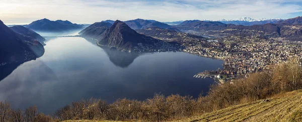 Krajobraz Jeziora Lugano Miasta Lugano — Zdjęcie stockowe