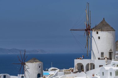 Santorini adasında yel değirmeni