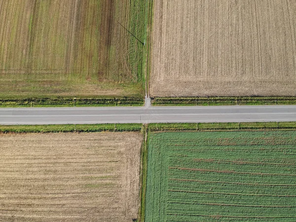Vista aérea de los campos agrícolas —  Fotos de Stock