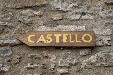 Castello harfleri ev duvarında, seyahat konsepti