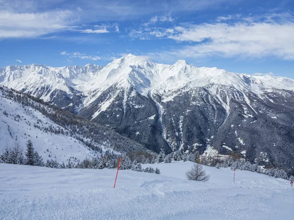 Uitzicht Berghellingen Skiën Het Winterseizoen — Stockfoto