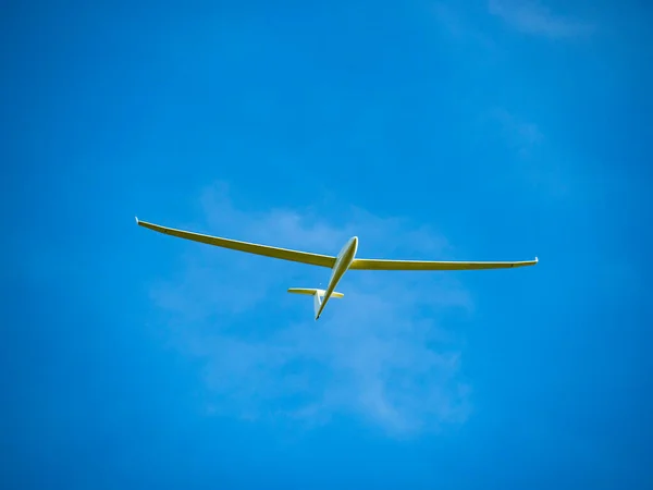 空の滑空機 — ストック写真