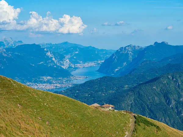 Άποψη Της Λίμνης Κόμο Από Tremezzo Βουνό — Φωτογραφία Αρχείου