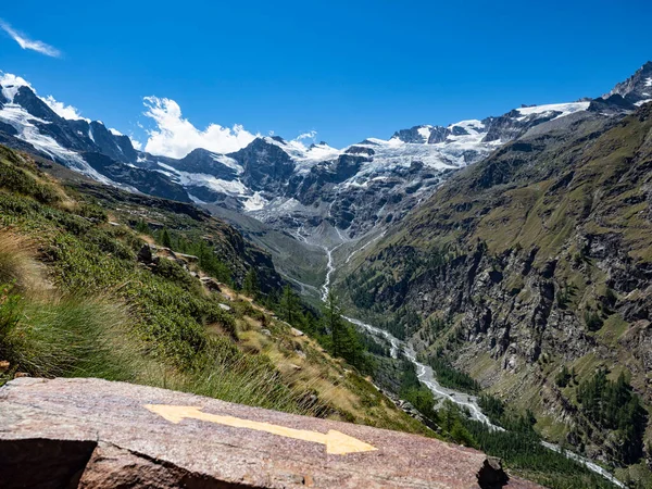 Trilha Alpina Parque Nacional Gran Paradiso — Fotografia de Stock