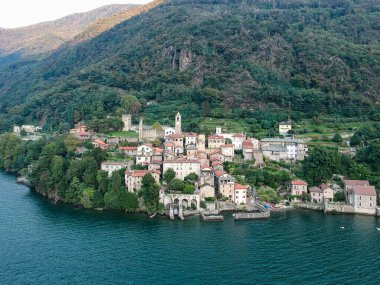 Corenno Plinio 'nun hava görüntüsü