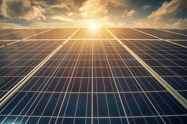 Solar Panel Kék Háttér Alternatív Energia Koncepció Tiszta Energia Zöld — Stock Fotó