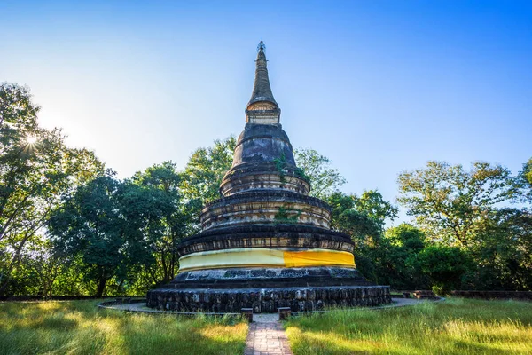 Wat umong suan puthatham ist ein buddhistischer Tempel im historischen Zentrum — Stockfoto