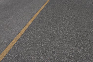 İşaretçizgileri beyaz çizgili doku Arka Plan ile asfalt yol