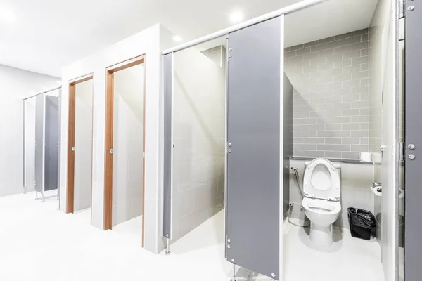 Public Interior of bathroom with Modern bathroom lined up Modern — Stock Photo, Image