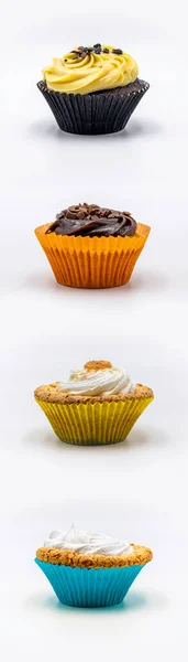 Cupcakes Sabores Diferentes Fundo Branco Vista Superior — Fotografia de Stock