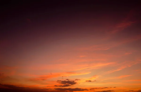 Der Abendhimmel Hinter Dem Sonnenuntergang — Stockfoto