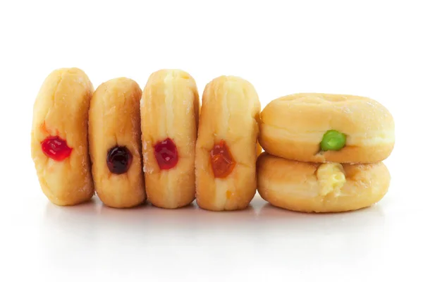 Donut Recheado Isolado Fundo Branco — Fotografia de Stock