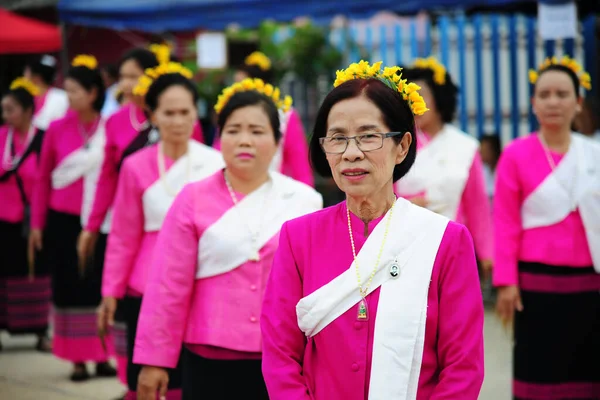 Chiang Mai Thailand Július Thaiföld Fesztivál Adományok Pénzt Templomnak Kiadására — Stock Fotó