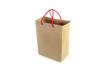 Alışveriş çantası beyaz arkaplanda izole edildi