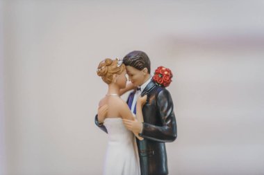 Gelin ve damat romantik pasta süsü 