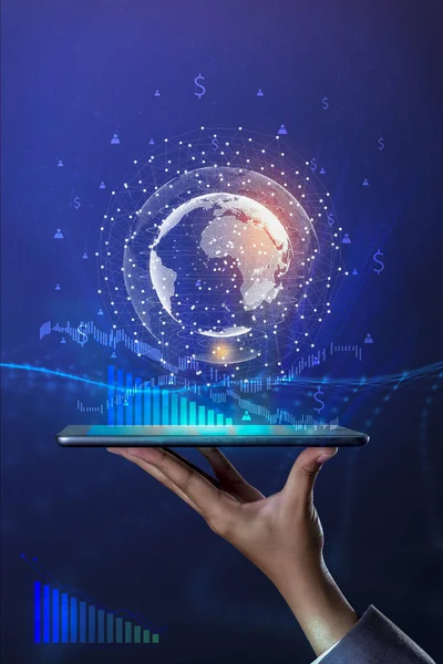 Finansal iş Ve dünya parasının büyümesi.
