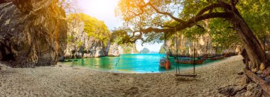 Lao Lading Adası 'nda mavi su, Krabi Eyaleti, Tayland (Cennet)