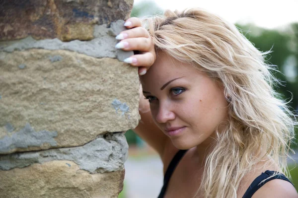 doğa güzel kız orman yaz