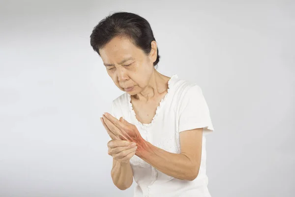 Idade Asiático Mulher Mão Muscular Dor — Fotografia de Stock