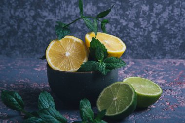 Limon, limon ve nane şekeri..