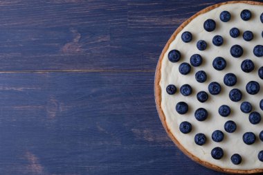 Yaban mersini ile klasik cheesecake