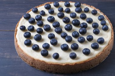 Yaban mersini ile klasik cheesecake