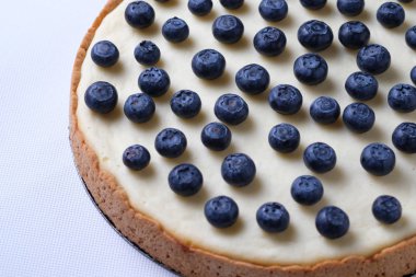 Yaban mersini ile klasik cheesecake