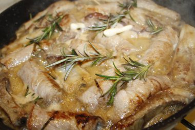 Biberiye ile et ruloları