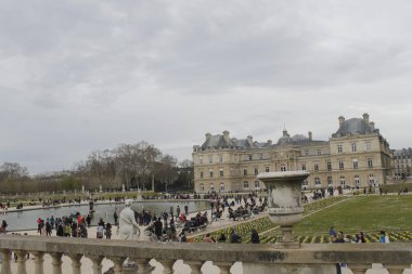 Geleneksel mimari, otantik Fransız Paris mimari.