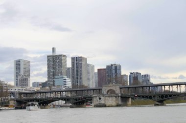 Paris, Fransa'nın başkenti rivera geleneksel mimarisinde