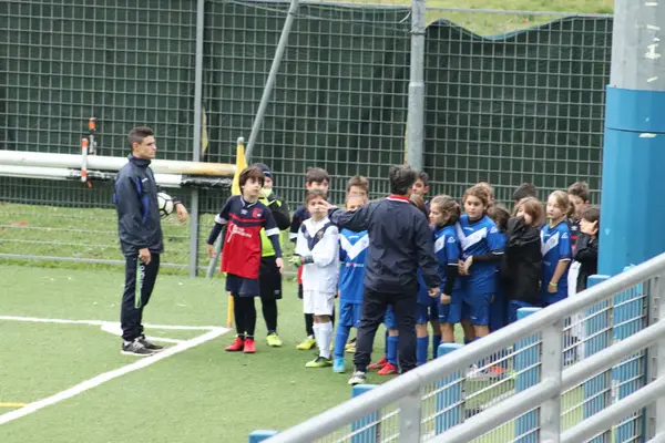 Brescia Itália Novembro 2018 Crianças Jogando Campeonato Para Jovens Futebolistas — Fotografia de Stock