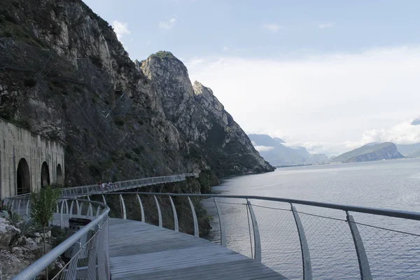 Rad Und Fußweg Über Den Gardasee Limone Sul Garda Lombardei — Stockfoto