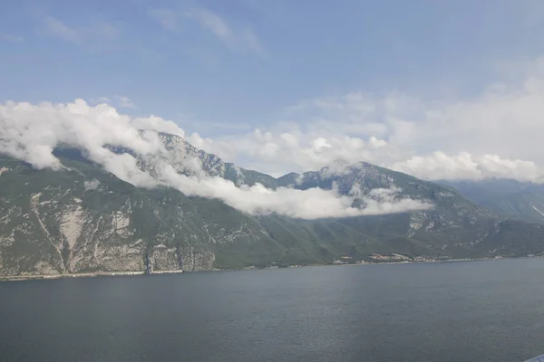 Landschap Van Garda Meer Noord Italië — Stockfoto