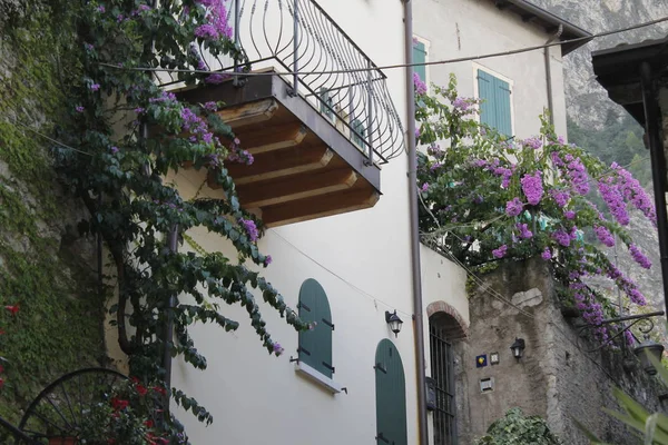 Old Architecture Limone Sul Garda Garda Lake Brescia Lombardy Italy — Stock Photo, Image
