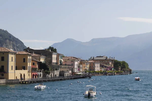 北イタリアのガルダ湖の眺め — ストック写真