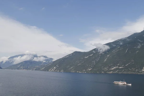 Vista Lago Garda Nel Nord Italia — Foto Stock