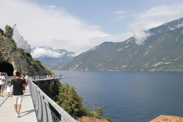 Rad Und Fußweg Über Den Gardasee Limone Sul Garda Lombardei — Stockfoto
