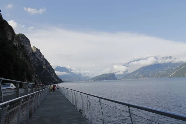 Weg Van Fiets Voetpad Gardameer Limone Sul Garda Lombardije Italië — Stockfoto