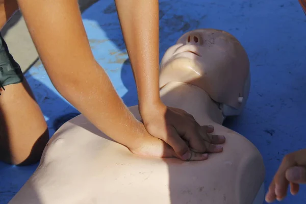 Resuscitation Technique Dummy First Aid Reanimation Crp Training Medicine Healthcare — Stock Photo, Image