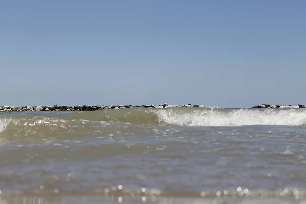 Olas Del Mar Adriático Con Cielo — Foto de Stock