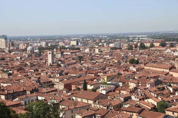 布雷西亚 在意大利北部城市鸟瞰图 — 图库照片