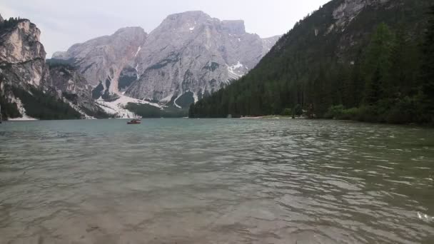 Lago Braies Verão Maior Lago Natural Dolomites Tirol Sul Itália — Vídeo de Stock