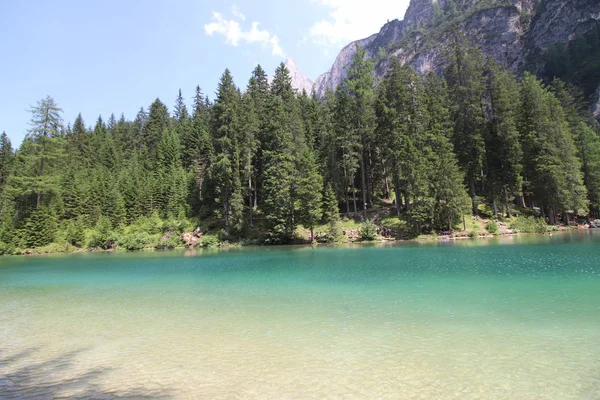 Braies Nyáron Dolomitok Legnagyobb Természetes Tava Dél Tirol Olaszország Európa — Stock Fotó