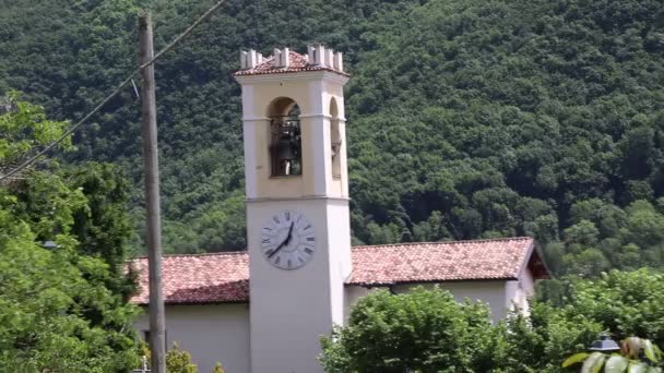 Вид Невелике Селище Коста Гарньяно Горах Гарда Озеро Північній Італії — стокове відео