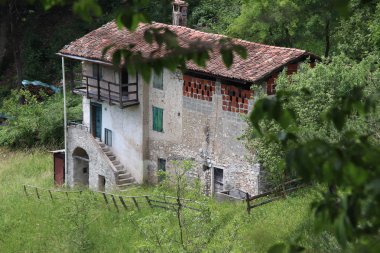 Kuzey İtalya'da Garda gölüdağlarında 