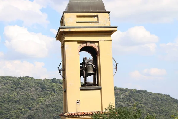 Talya Küçük Bir Kilisenin Çan Kulesi — Stok fotoğraf